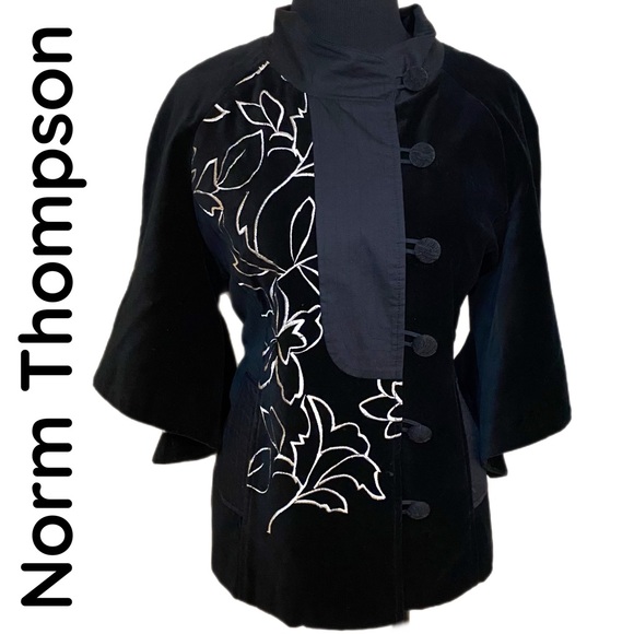 Norm Thompson Jackets & Blazers - Norm Thompson Vintage Black White Velvet Jacket Embroidery Kimono Sleeves Size M